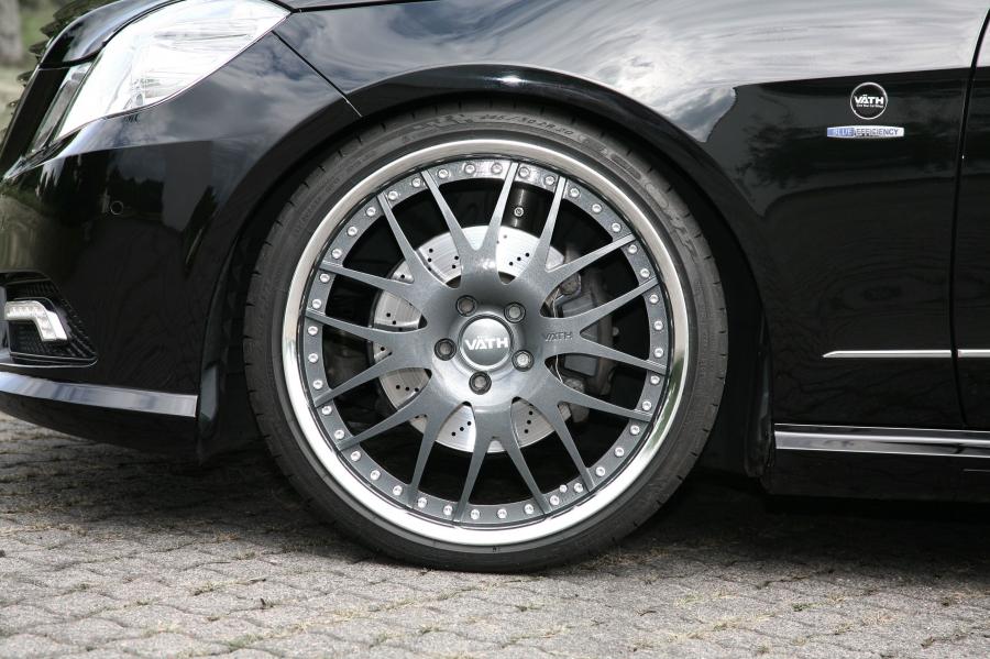  Mercedes-Benz E-Class V35 by VATH 2010 года  (фото 3 из 9)